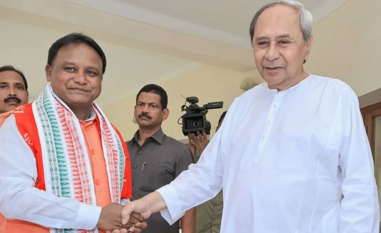 ନବୀନଙ୍କ ପରି ହୋଇପାରିବେ ତ ମୋହନ ?
