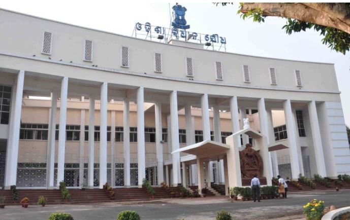 ବିଧାନସଭାରେ କିଟ୍ ତାତି