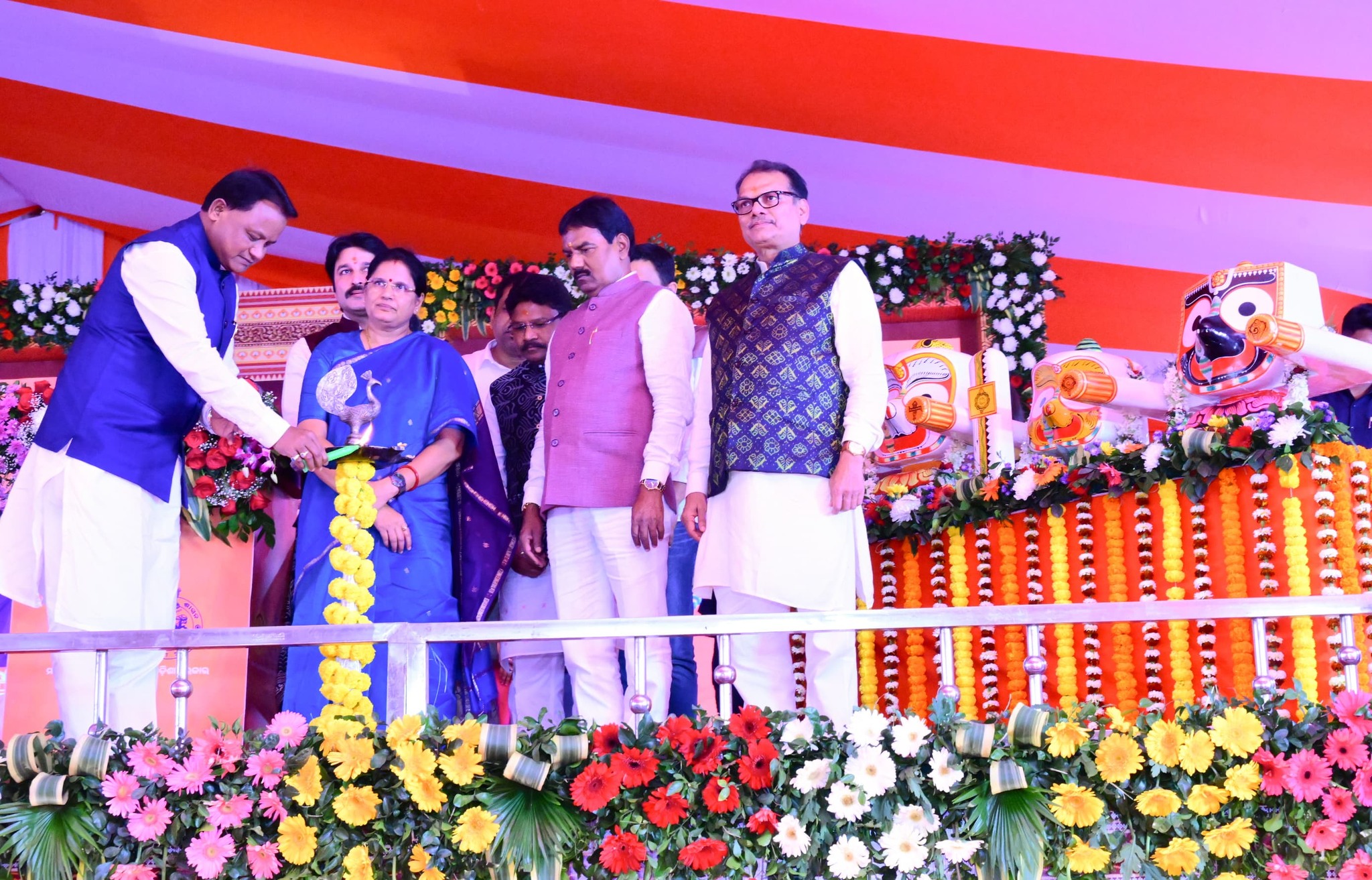 ରାତିଏ ରହିଲେ ମୋହନ ଦୋହଲିଲା ଯାଜପୁର !
