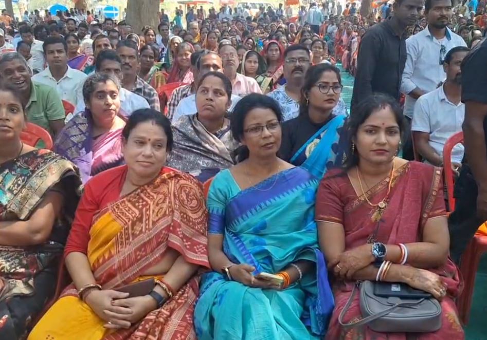 ୫ଶହରୁ ଅଧିକ କର୍ମୀ ବିଜେପିରେ ସାମିଲ !