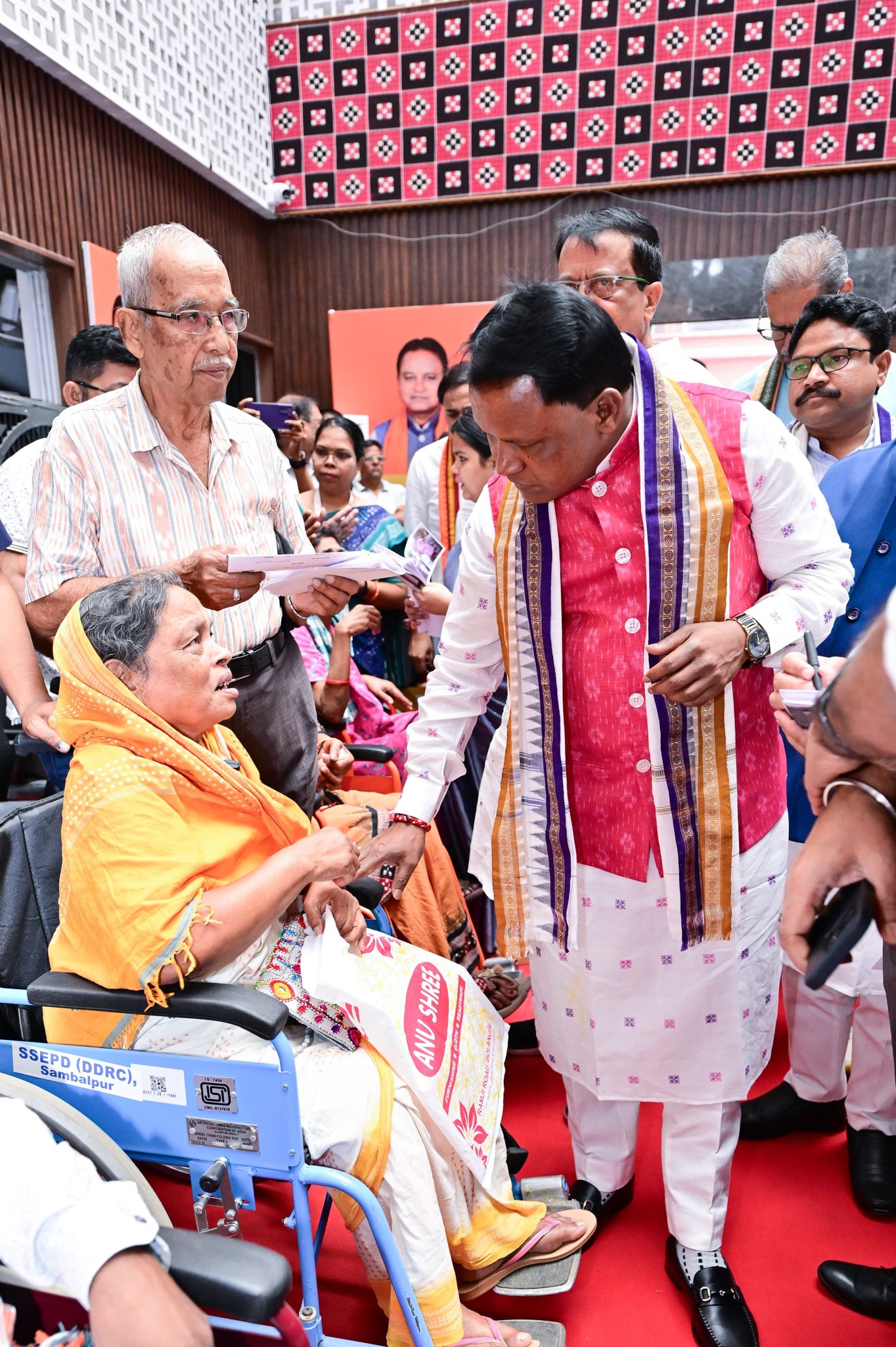 ଏବେ ଗାଁ ଗାଁ ବୁଲିବେ ମୋହନ !